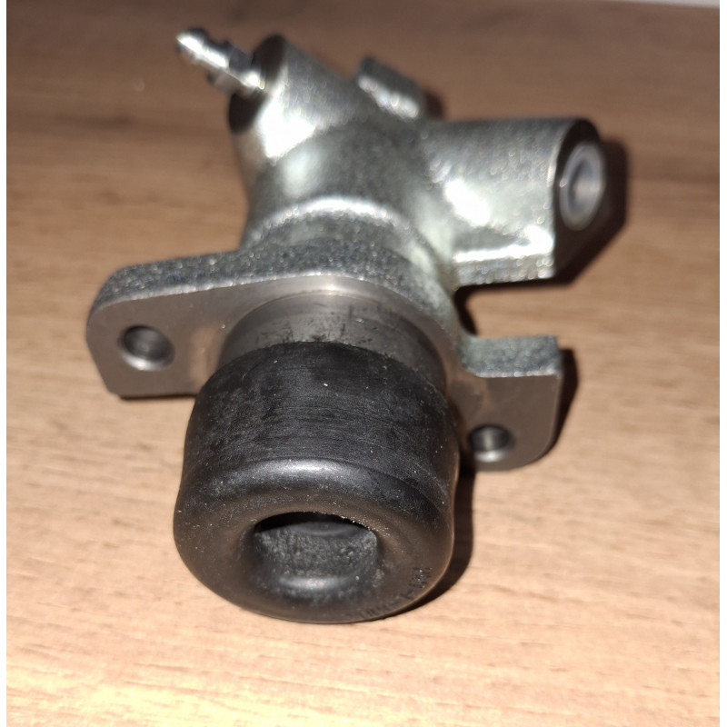 recepteur embrayage r21 2l turbo