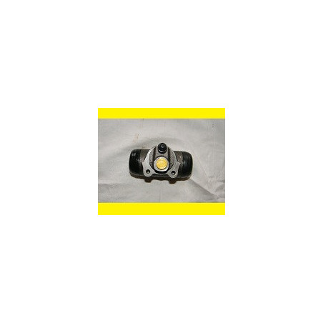 cylindre de roue arriere gauche ou droit saviem sg3